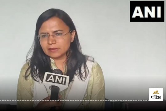 CG News: नदी का जलस्तर बढ़ा, बाढ़ प्रभावित इलाकों का दौरा कर जिला कलेक्टर ने कही ये बात, देखें Video