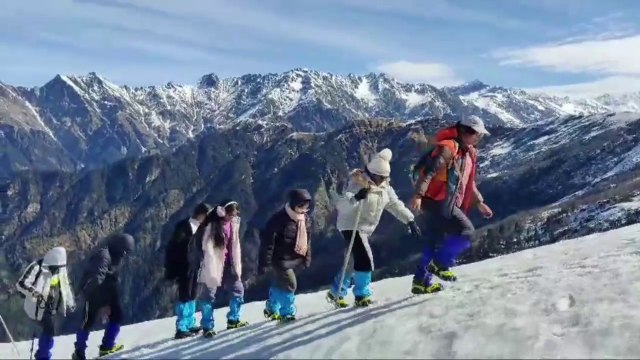 Epic Treks with Himalayan Hikers: Exploring India's Majestic Peaks