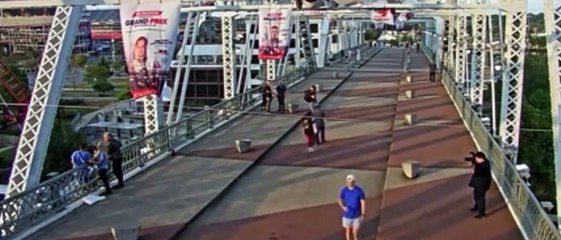 Bon Jovi evita que una mujer se suicide en Nashville