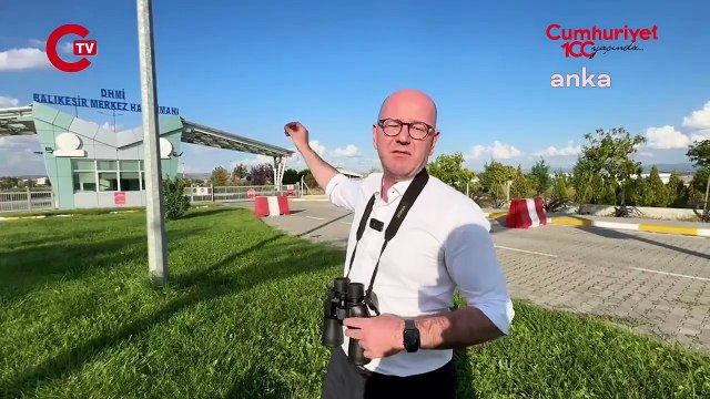 CHP’li Sarı dürbünle uçak aradı: 'Balıkesir Havaalanına 6 yıldır yolcu inmedi'