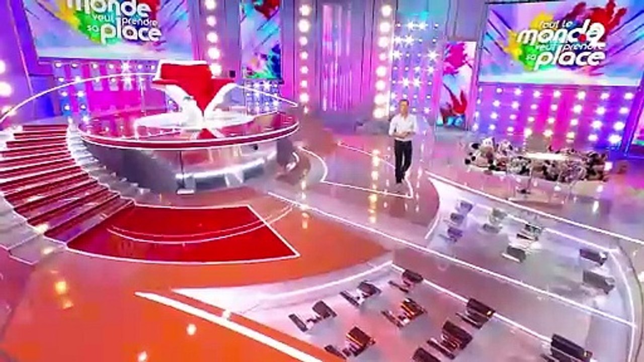 Cyril Féraud est le nouvel animateur de "Tout le monde veut prendre sa place" sur France 2