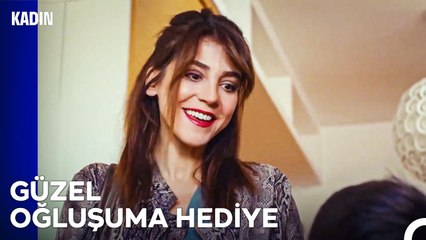 Bir Çocuğun En Mutlu Anı Hediye Aldığı Andır - Kadın