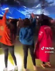 فضيحه بنات سعوديات يهينوا علم السعودية  _مواسم الرياض منقبات السعودية