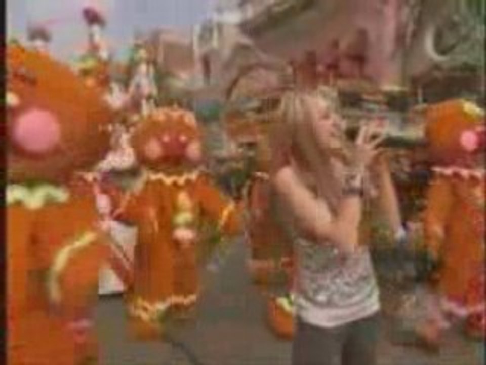 Hannah Montana live at disneyworld - Rockin' Around