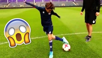 JUNIOR GOALS THAT STOPS THE INTERNET.