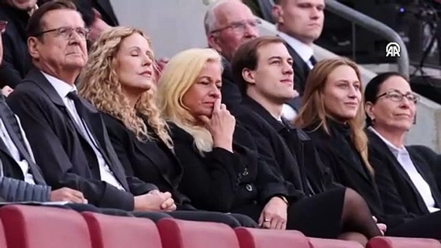 Christoph Daum için Köln'de cenaze töreni düzenlendi