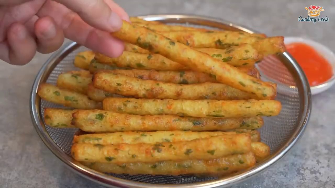 Crispy French Fries At Home !Delicious ! Potato sticks !  Potato Recipes !