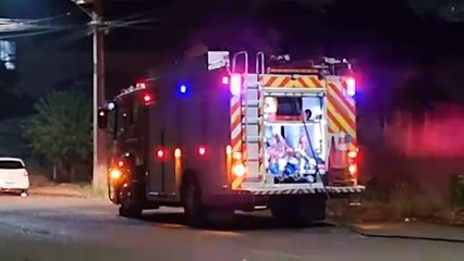 Incêndio atinge terreno baldio no cento de Cascavel