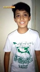 Cute sa baccha iski video dekhna