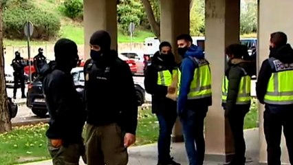 Macrooperación policial contra los narcopisos en el barrio de Lucero de Madrid