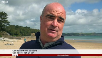 WATCH: 'Pebble pinchers' urged to help protect Saundersfoot's sea defences