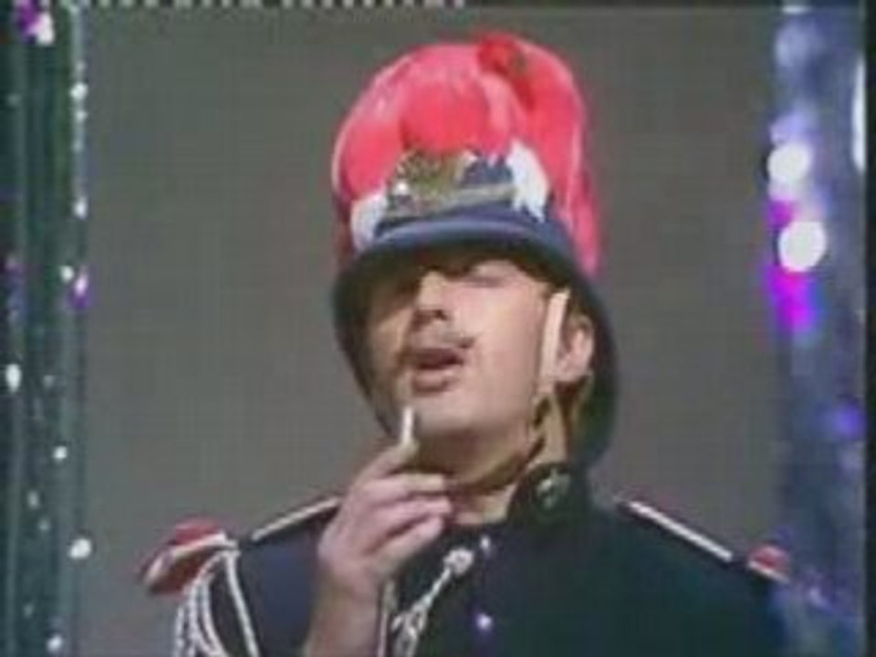 Ca sert à (n'importe) quoi, Le Forestier, Monty Python