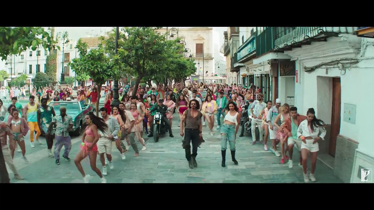 Jhoome Jo Pathaan Song _ Shah Rukh Khan_ Deepika _ Vishal _ Sheykhar_ Arijit Singh_ Sukriti_ Kumaar(1080P_HD)