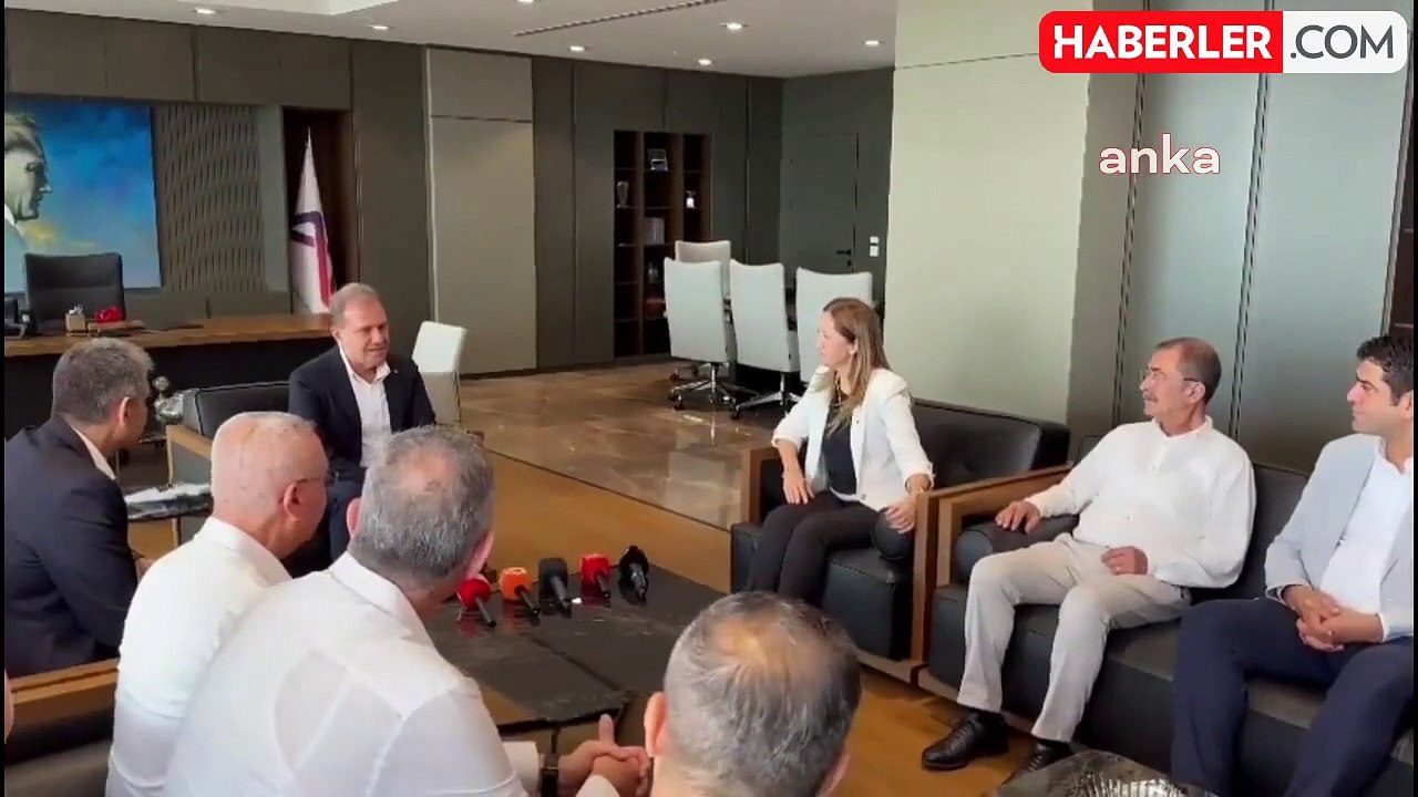 Mersin Büyükşehir Belediye Başkanı Vahap Seçer, DİSK ile Görüştü