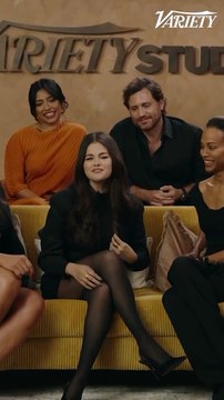 Selena Gómez y Edgar Ramírez intercambian palabras de amor