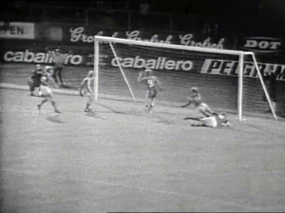 TWENTE  - IPSWICH   - 1974  - SAISON 1974/1975 -