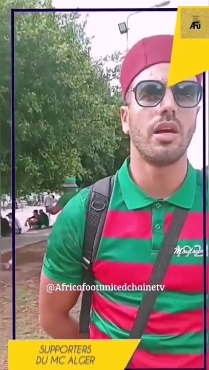 #LDCCAF  : Les supporters du #MCALGER  se montrent confiants avant le match contre l'#USMonastir ⚪ ⚽ #Algérie  #Tunisie 