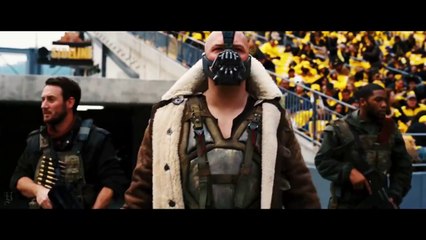 The Dark Knight Rises: English Movie by Christopher Nolan