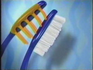 Chuck E. Cheese's + Crest - 2000