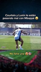 Mbappé se retrouve face au gardien Thibaut Courtois... En excellente condition