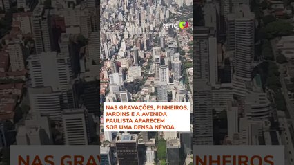 Télécharger la video: Imagens aéreas mostram antes e depois de fumaça das queimadas em São Paulo #shorts