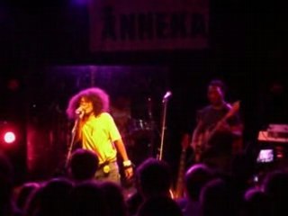 Concert Nneka @Trabendo - The Uncomfortable Truth