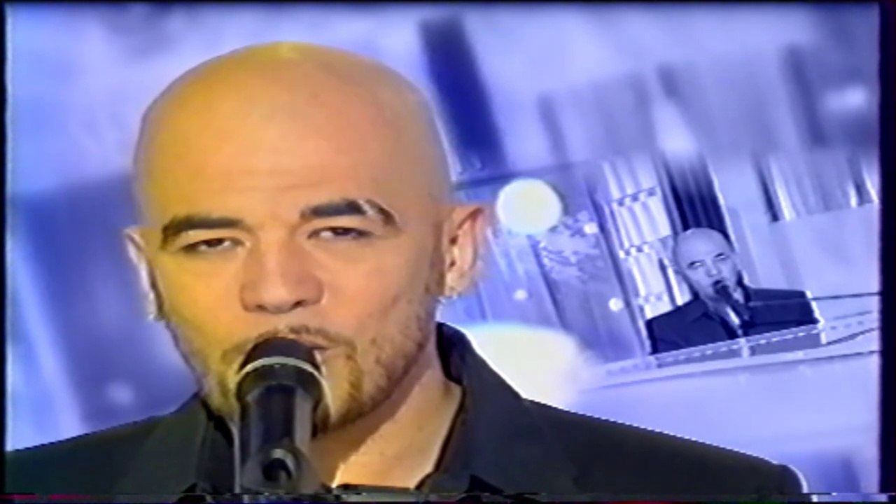 Pascal Obispo / Ce qu'on voit, allée Rimbaud