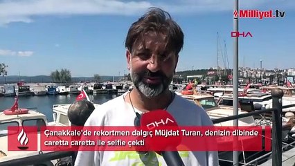 Rekortmen dalgıç, denizin dibinde caretta caretta ile selfie çekti