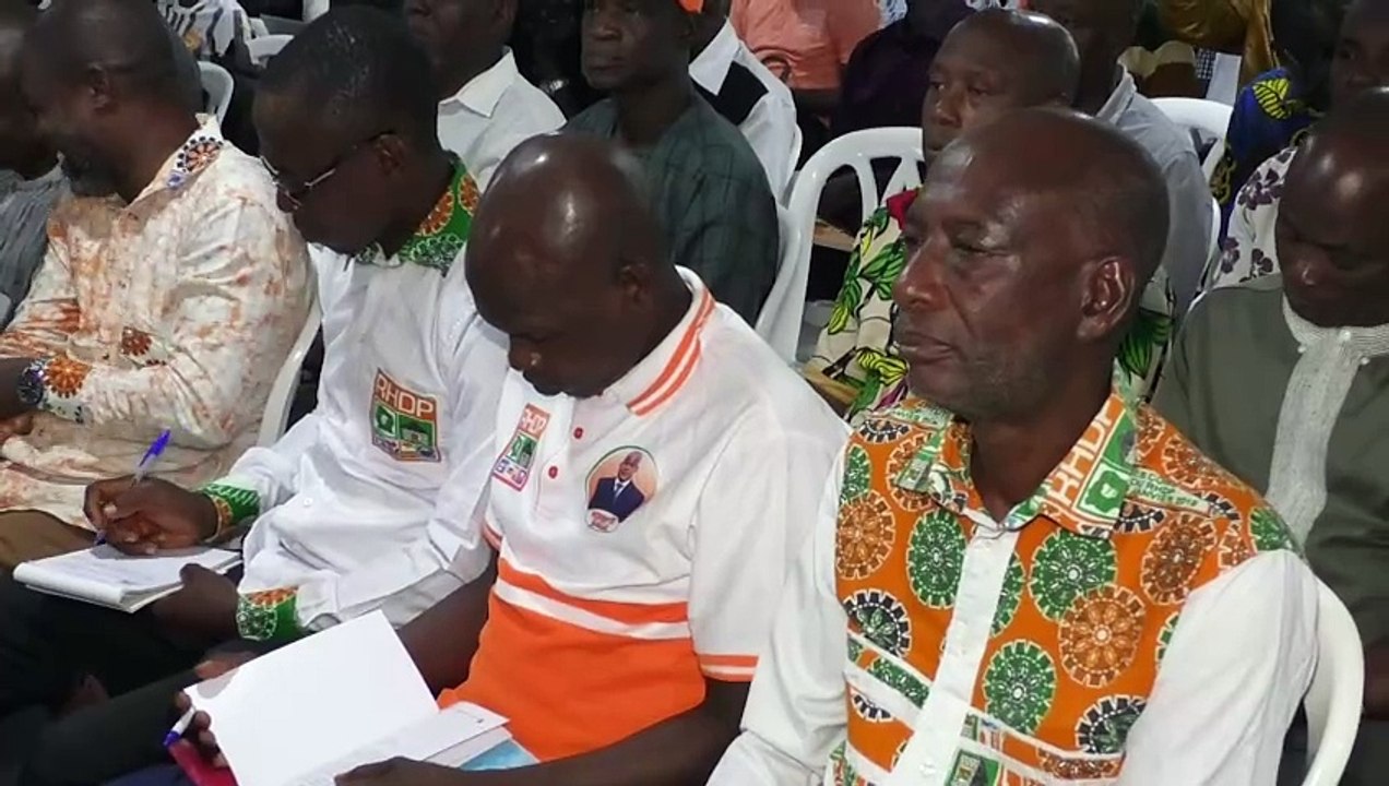 Le Rassemblement des Houphouetistes pour la Démocratie et la Paix (RHDP) forme ses militants sur la révision de la liste électorale