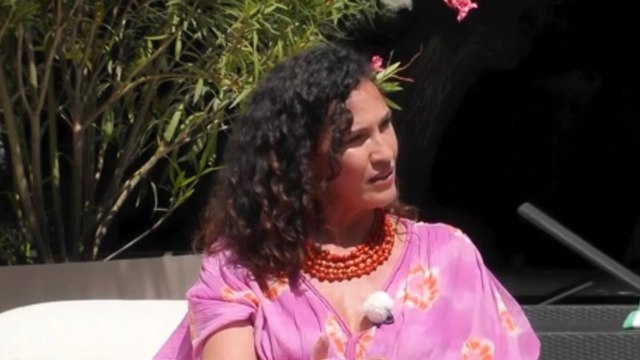 Il est tombé sous le charme : Linda Hardy revient sur sa collaboration mitigée avec Thierry Ardisson