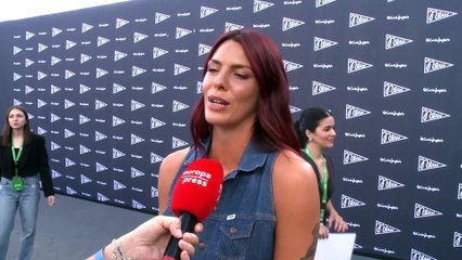 Laura Matamoros se pasa al tenis antes de irse de mochilera a una escapada