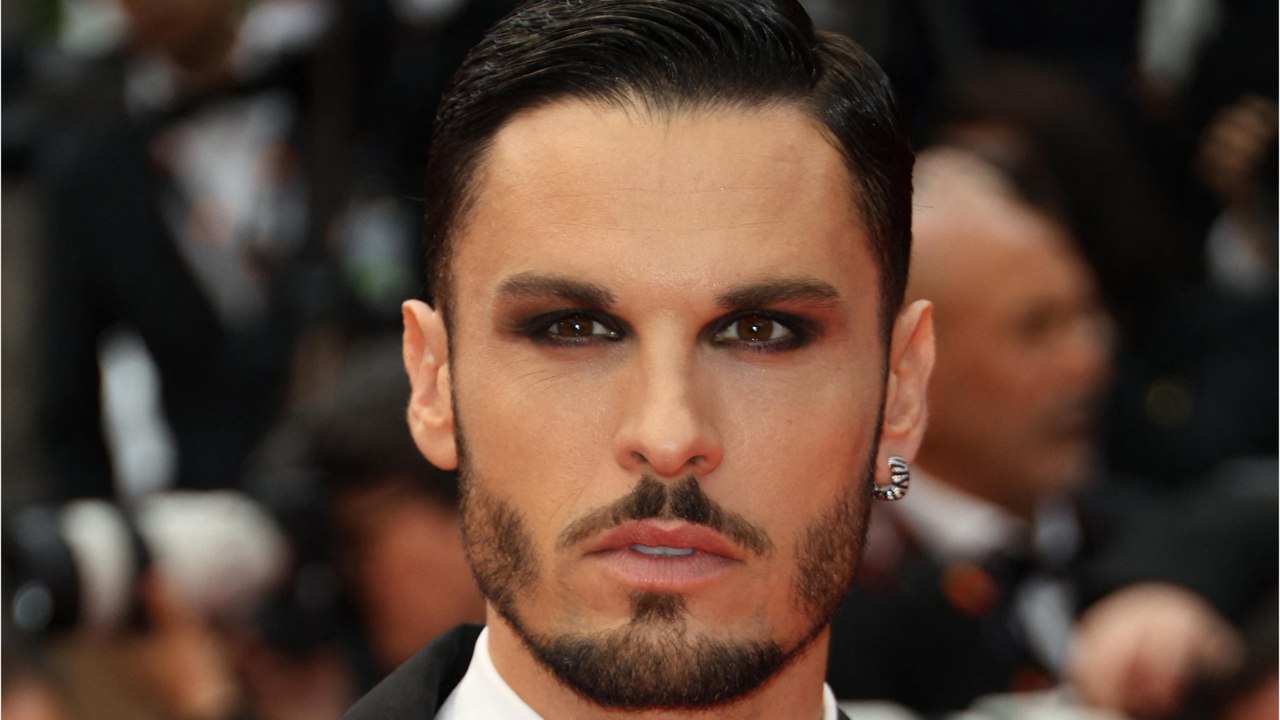 GALA VIDEO - PHOTO - Baptiste Giabiconi papa : à 11 mois, son fils a déjà autant de style que lui !