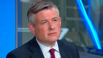 Cheaper to put asylum seekers up in Ritz than Rwanda plan, Labour says