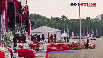 Momen Jokowi Cek Pasukan saat Hadiri Upacara HUT ke-78 Bhayangkara Polri di Monas