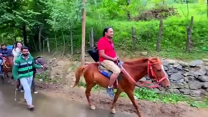 Kashmir tour complete gauid