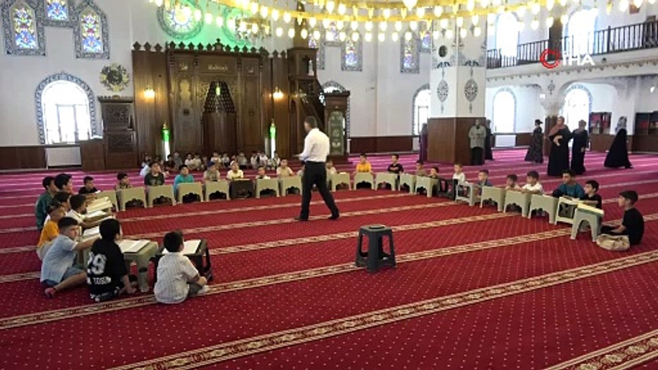 Yaz Kur’an kursları yoğun ilgiyle başladı! Van'...