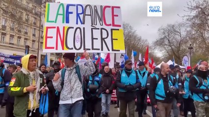 Francia: le politiche dell'opposizione potrebbero mettere in discussione gli impegni in Ue