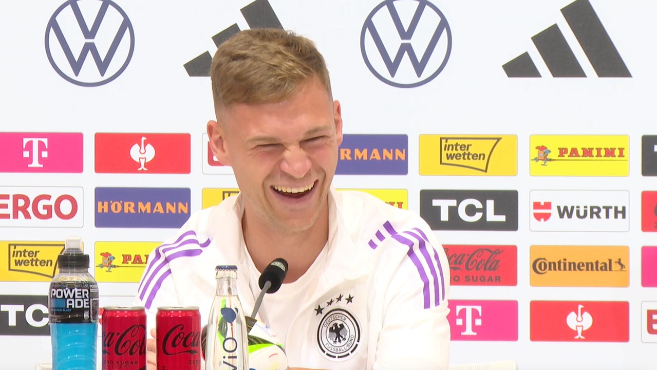 'Jetzt glaube ich nicht mehr, dass es Kinderfragen sind': Kimmich sorgt für Lacher