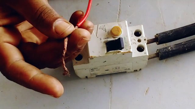 ELCB breaker Testing _Earth Leakage circuit breaker_ how to test ELCB and rccb