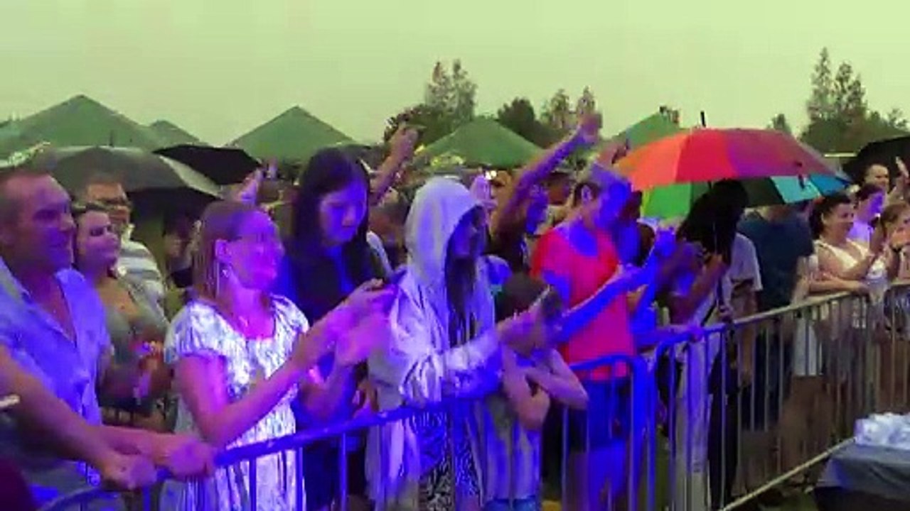 Zespół Piękni i Młodzi zagrał na 7. Powiatowo-Gminnym Festiwalu Zespołów Weselnych w Boniewie