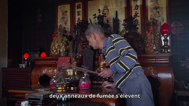 A Holy Family Bande-annonce VO STFR