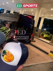 Residentes Bolivianos llegaron al hotel de concentración de la Selección previo al partido frente a Panamá.