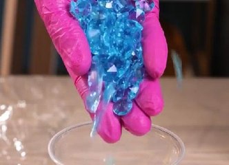 Mesmerizing glossy epoxy fountain you can easily repeat!