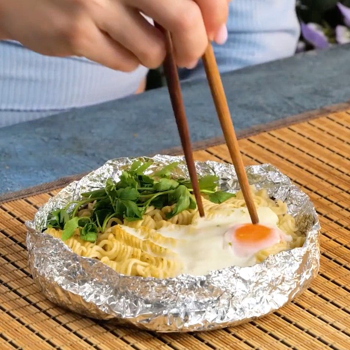 The ultimate guide to really useful kitchen hacks and cooking tips!