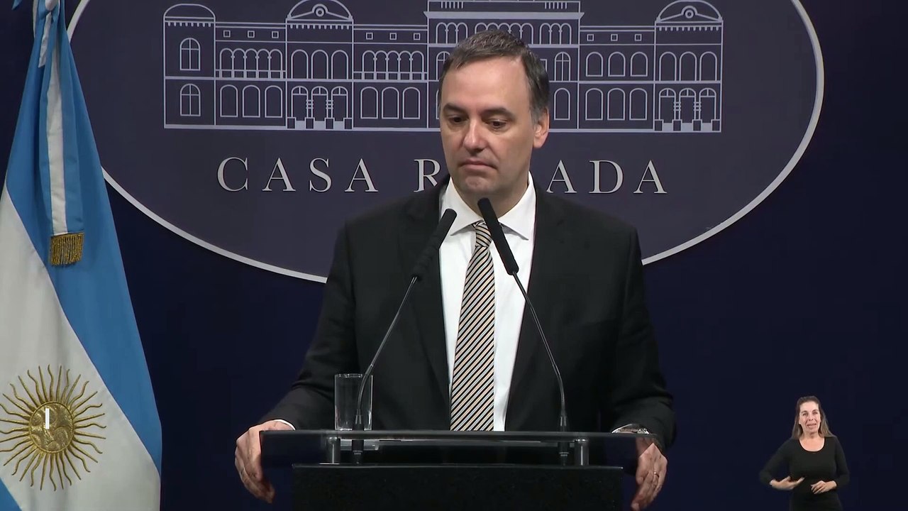 Adorni confirmó que Milei no asistirá a la cumbre de presidentes del Mercosur