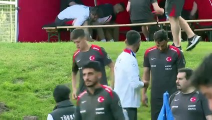 Montella ile Arda Güler'in idmandaki neşeli hali kameralara yansıdı