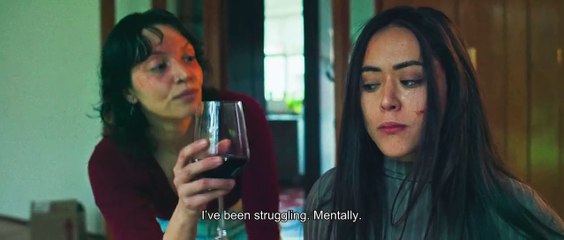 'Alguien esta en la puerta' - Teaser Tráiler