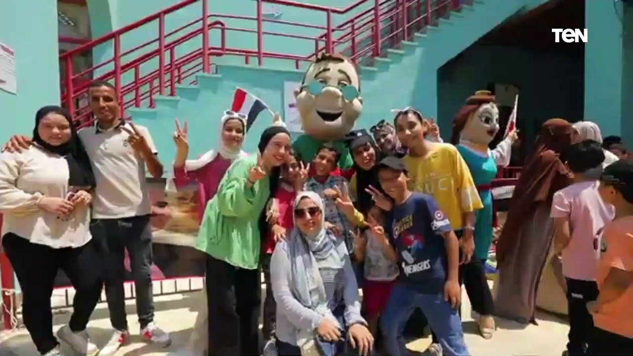 مشاركة المواطنين الاحتفال بذكرى ثورة 30 يونيو