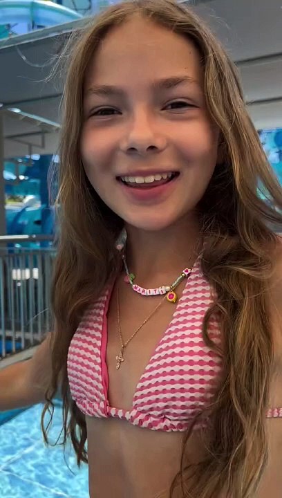 ModelSingerBlogerDancer