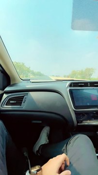 B82DCB2D-2DAB-43B2-9908-B04B9F1205BF